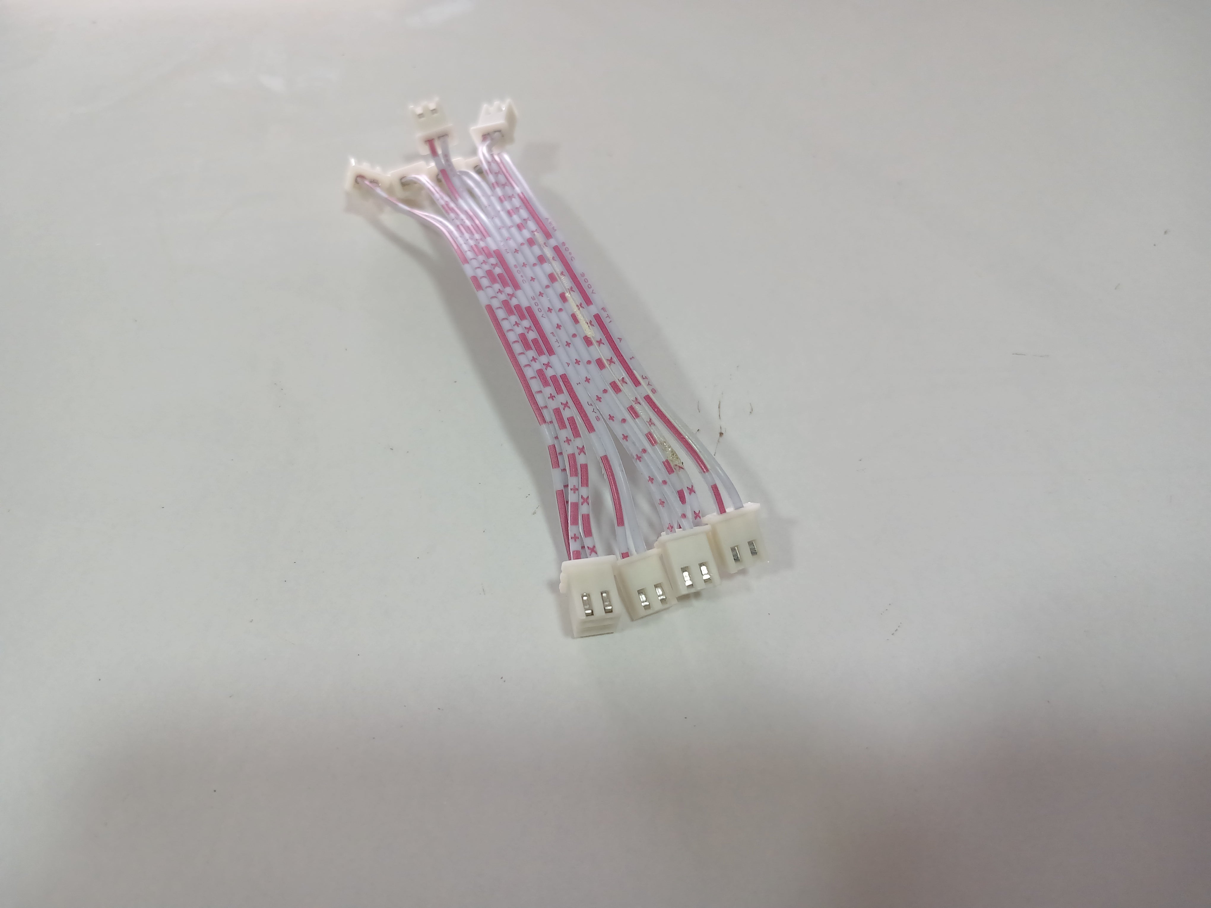 2 pin ribbon cable with connectors as a set of 6pcs – Microscale