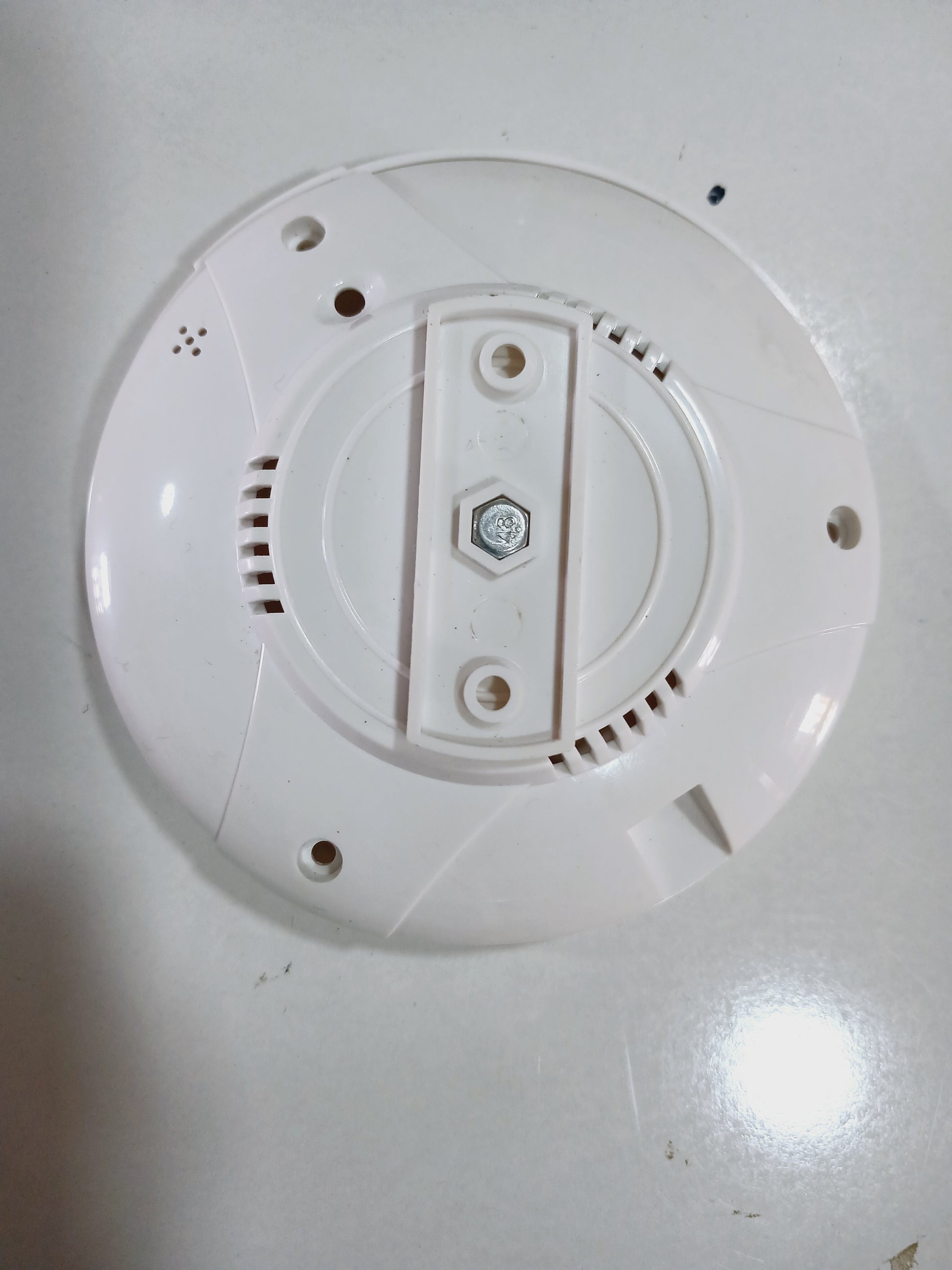 Infrared sensor case – Microscale